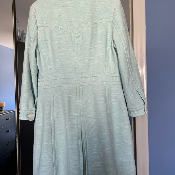 Banana Republic Blue Blazer with Notched Lapel and Textured Fabric - Picture 2 of 5